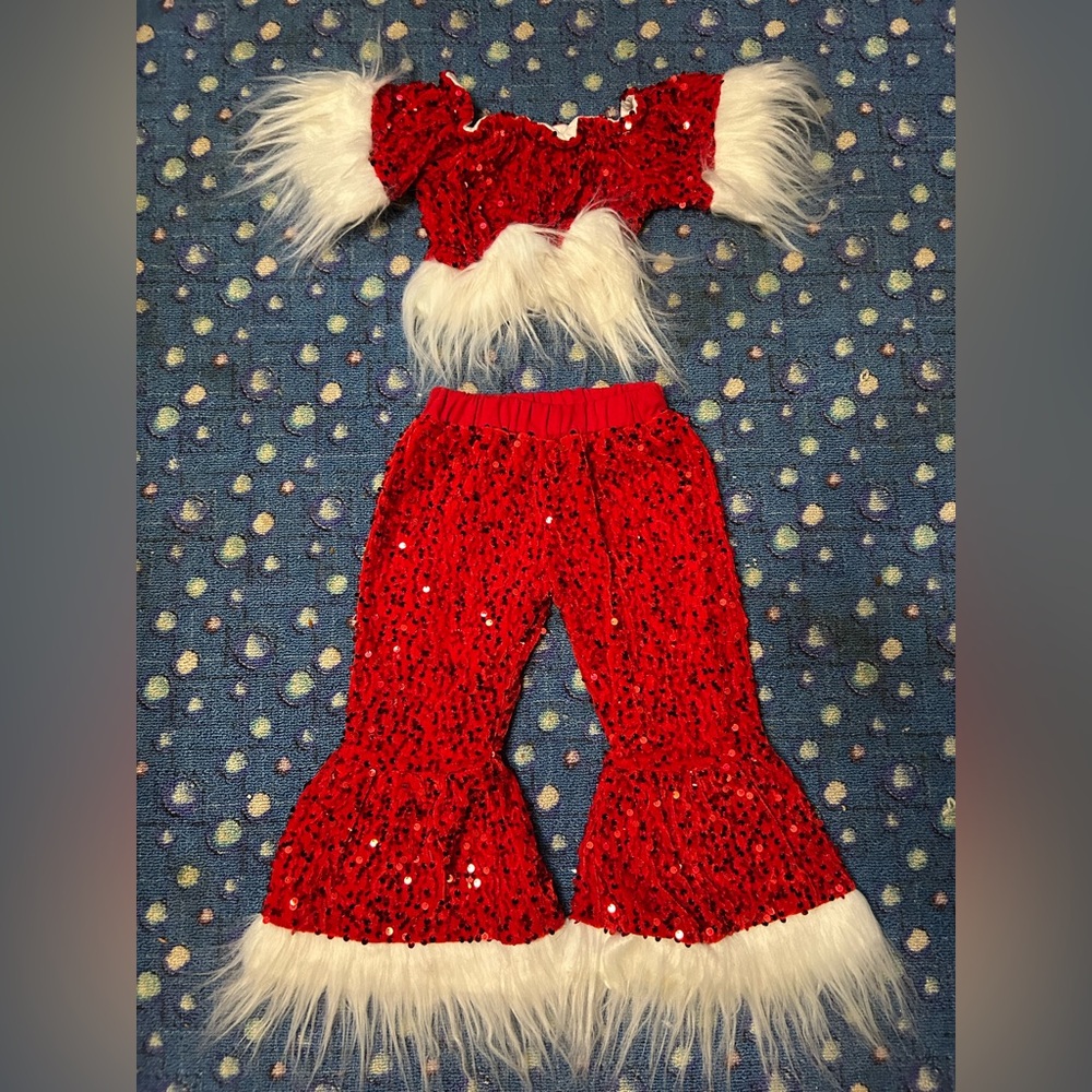 Red Sequin Christmas outfit! Perfect for Christmas photos with Santa!